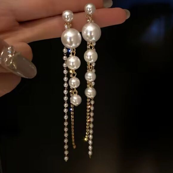 South Sea Shell Pearls & White Baguette Diamonds Earrings 18K Gold 925 Silver - Picture 3 of 5